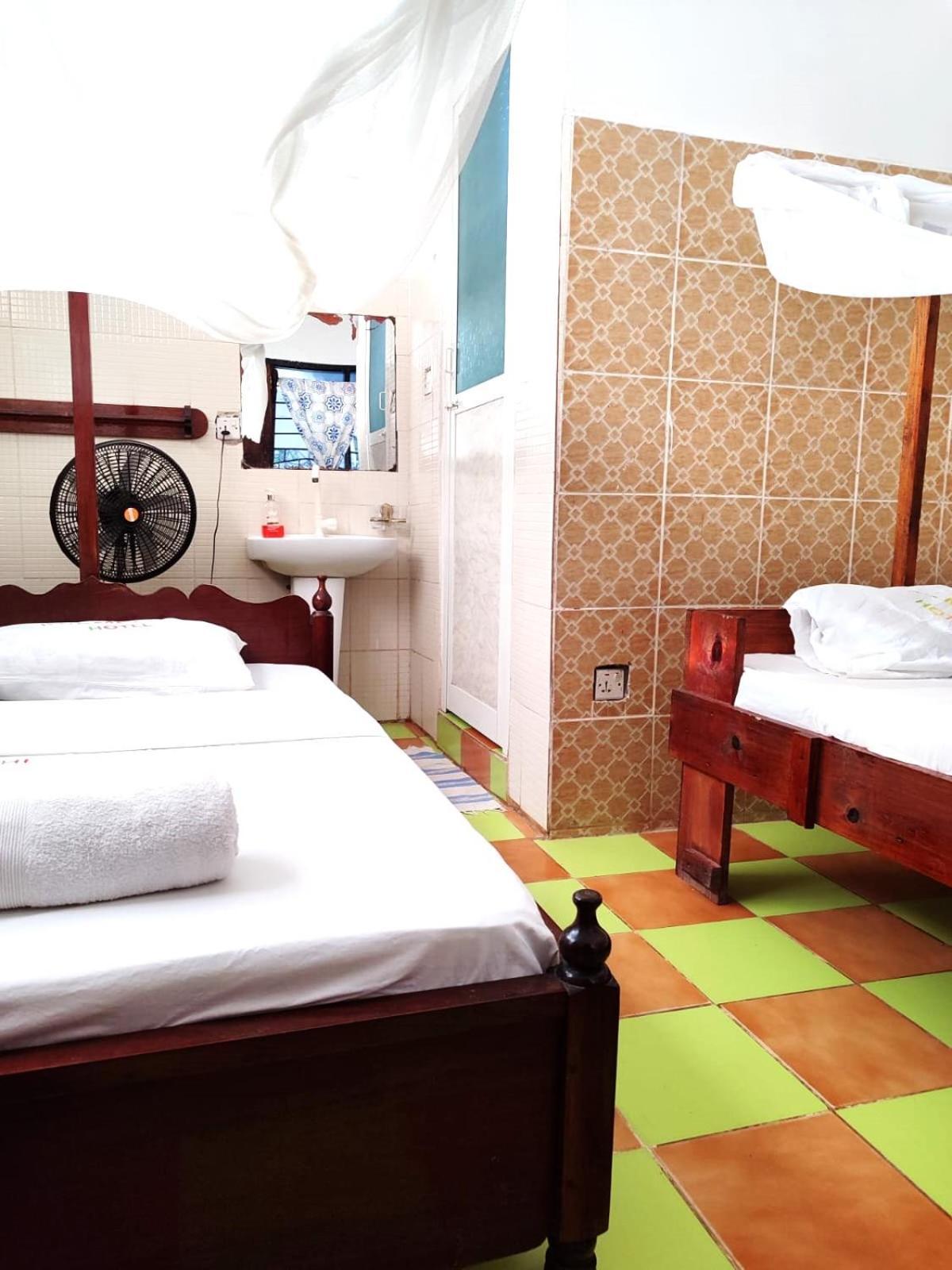 Homeland Swahili Lodge Nungwi Backpacker Apartments Budget 外观 照片