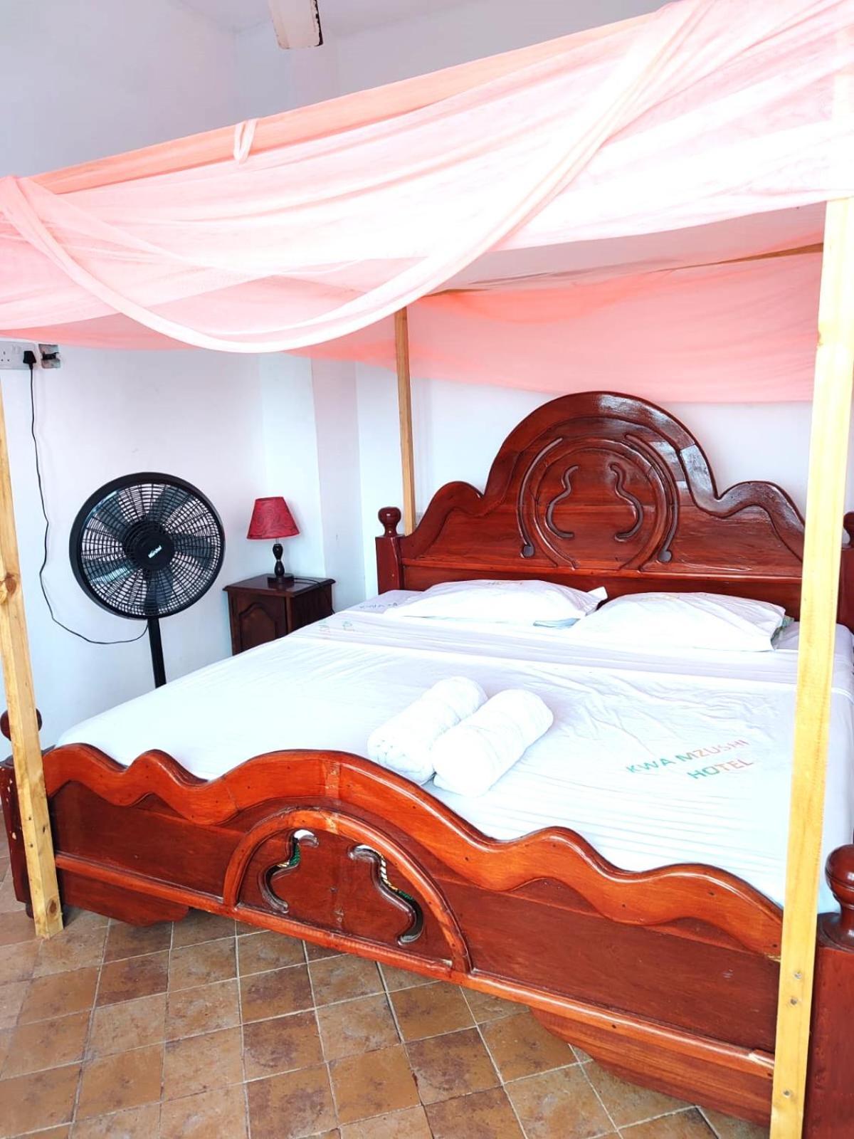 Homeland Swahili Lodge Nungwi Backpacker Apartments Budget 外观 照片